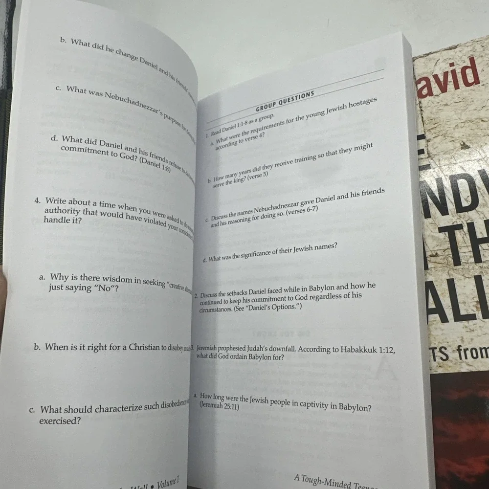 David Jeremiah The Handwriting on the Wall Daniel Study Guides Vol 1-3